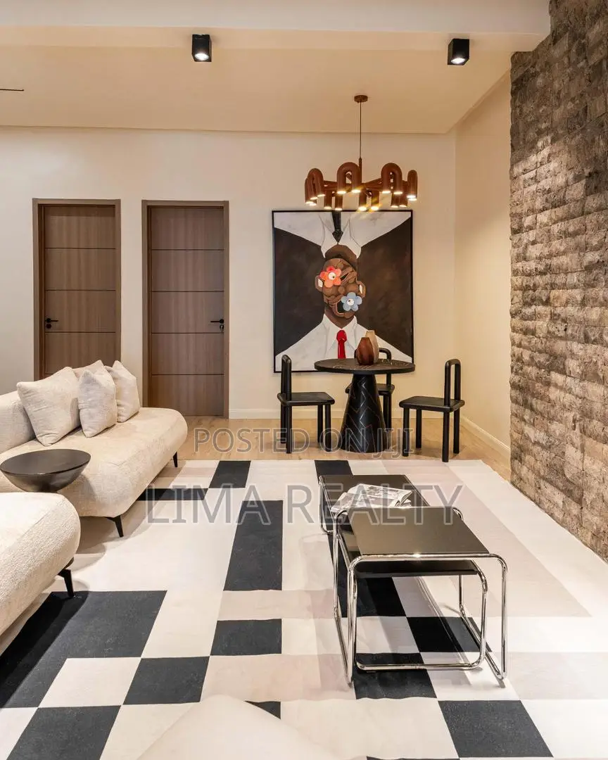 Pebble- Luxurious 2 Bedroom in Lekki Phase 1