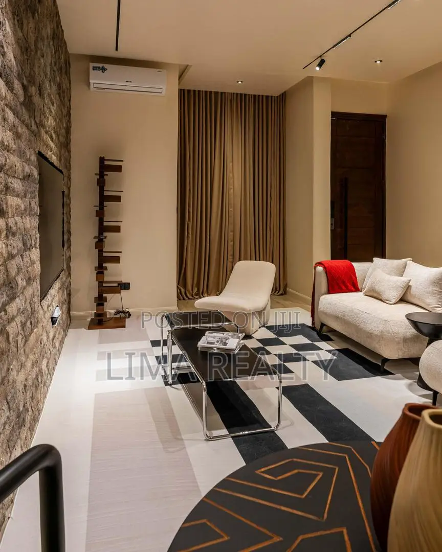 Pebble- Luxurious 2 Bedroom in Lekki Phase 1