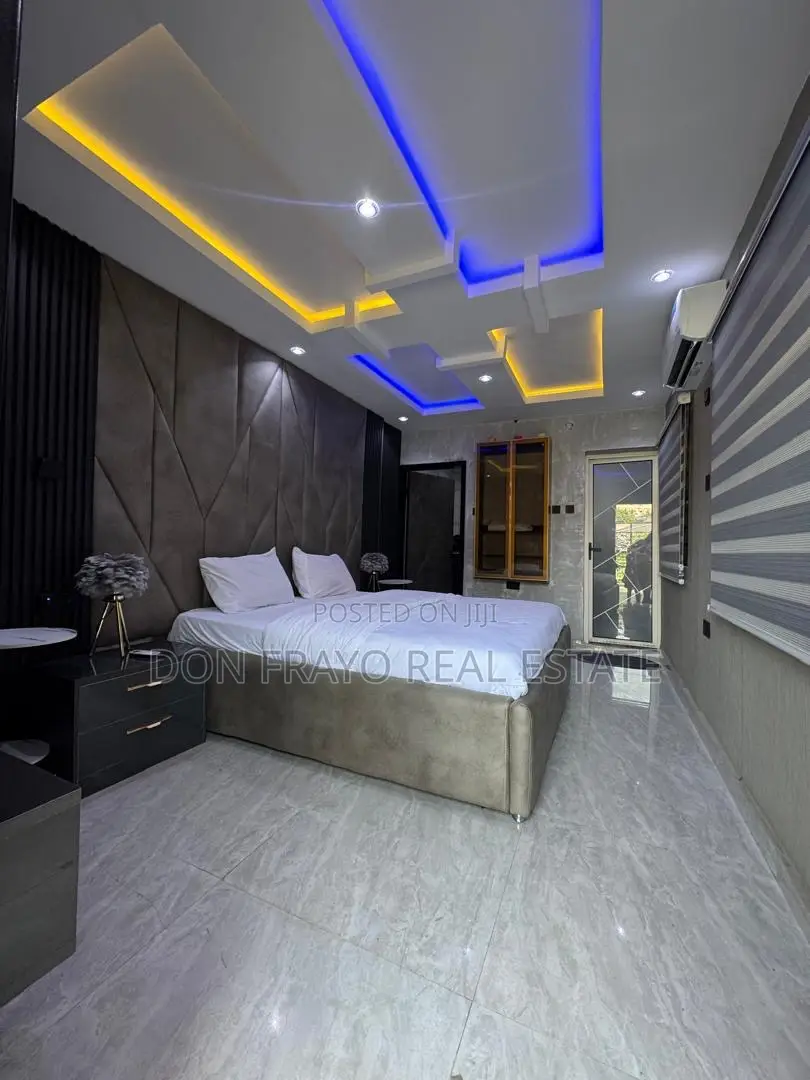 Luxury Studio Room Service Apartment at Adeyi Avenue Old Bodija Ibadan in Bodija