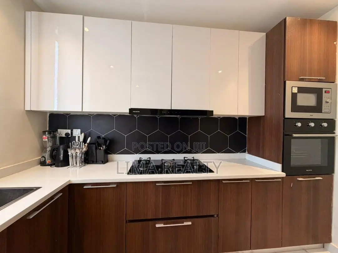 Mila- Luxury 2 Bedroom in Adeola Hopewell