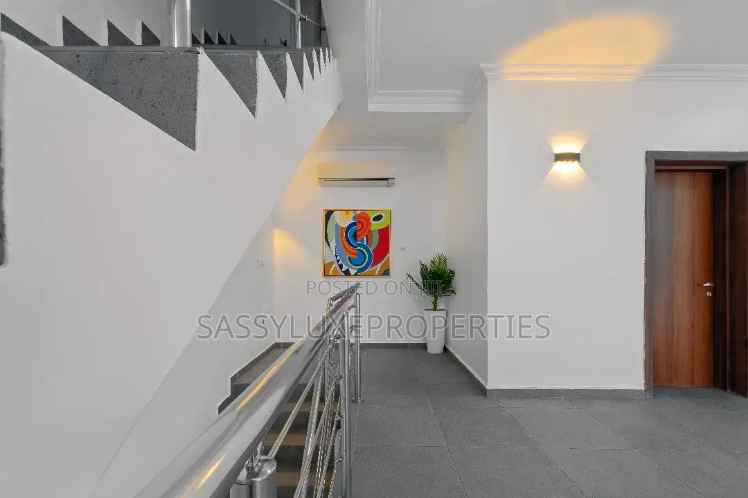 A Luxury Fully Finished 3 Bedroom Terrace Duplex in Lekki Phase 1