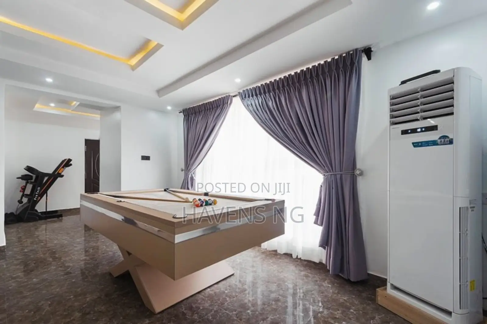Beautiful 3 Bedroom Apartment With Swimming Pool Snooker Table in Victoria Island Extension