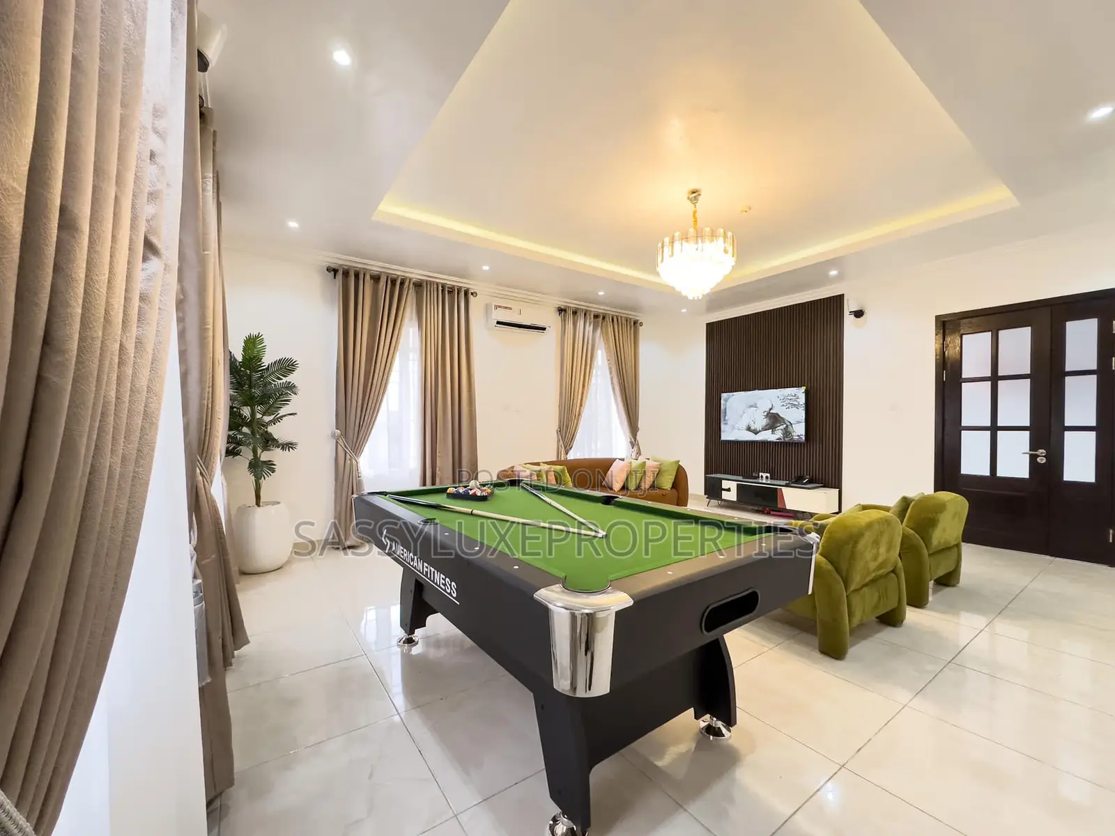Spacious 3 Bedroom Apartment in Lekki Phase 1