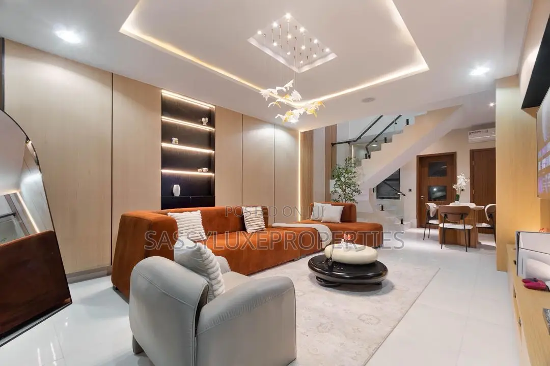 Beautiful 2 Bedroom Maisonatte With Top Amenities in Lekki Phase 1