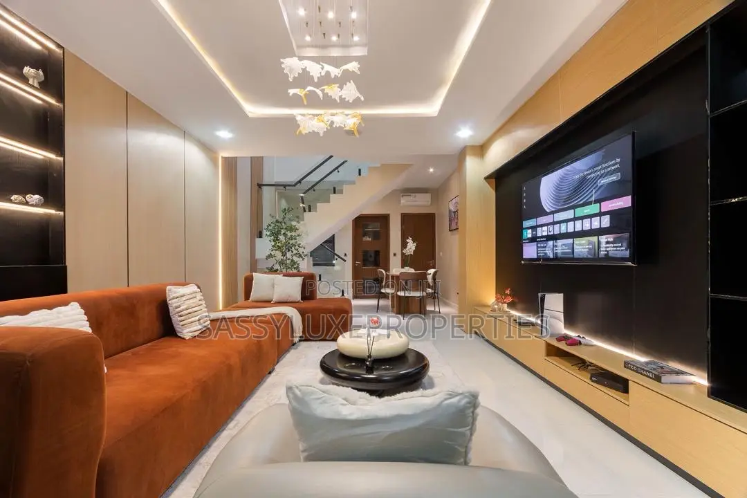 Beautiful 2 Bedroom Maisonatte With Top Amenities in Lekki Phase 1