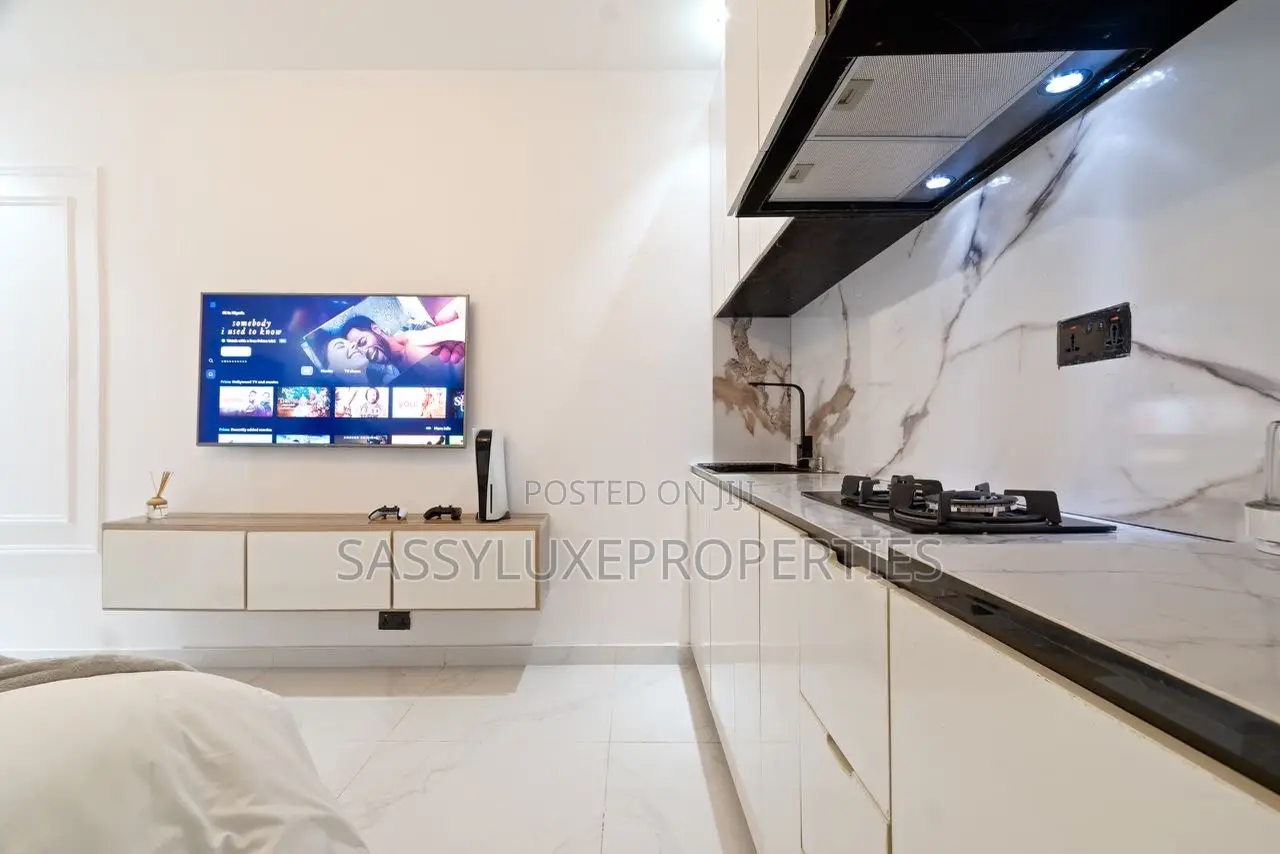 Studio Apartment in Chevron