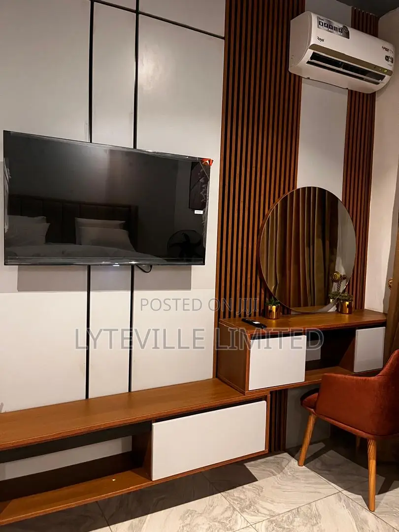 Lavish 2 Bedroom in Jahi