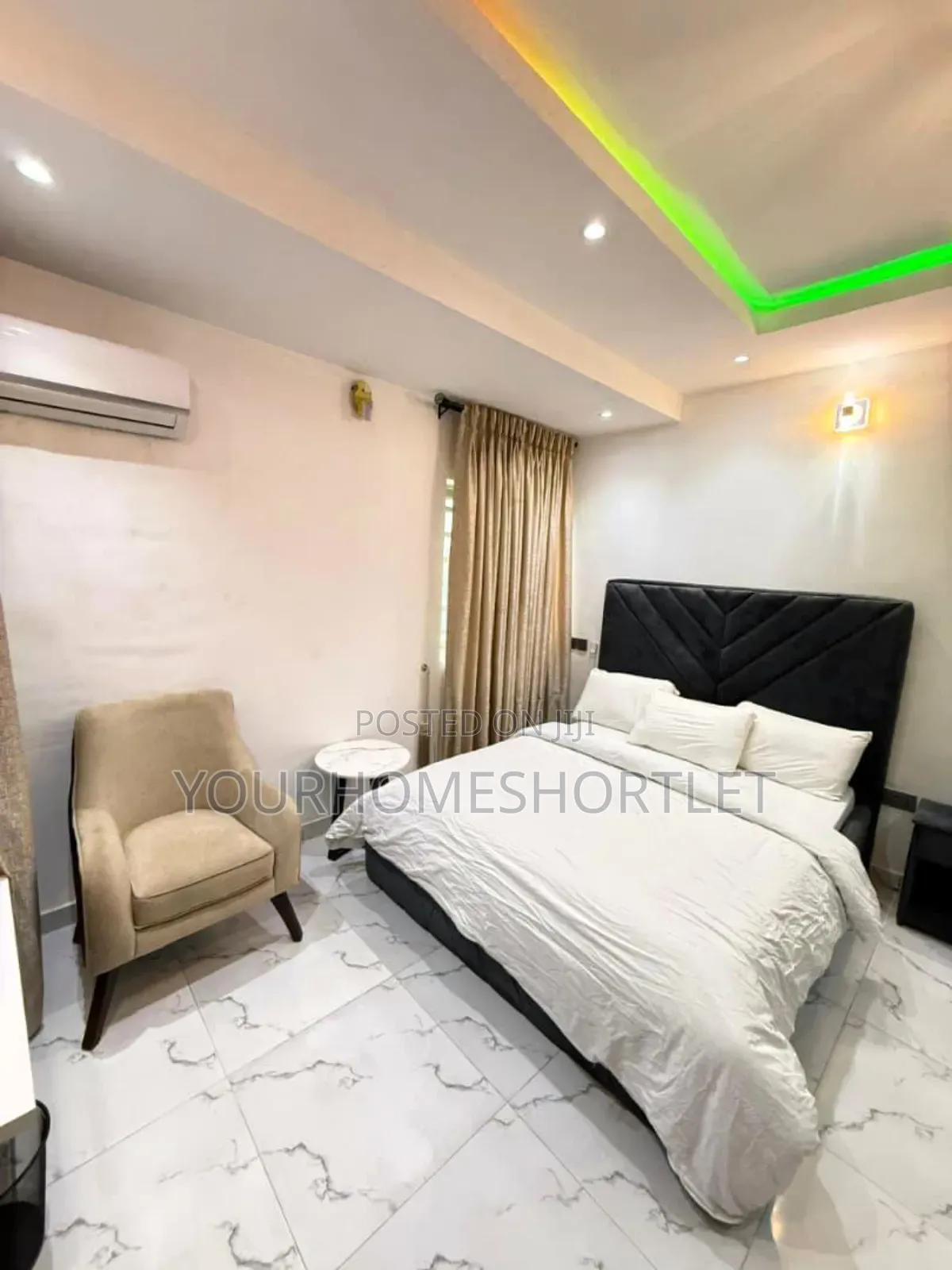 Luxury 2 Bedroom With Ps5 in an Estate in Allen Avenue