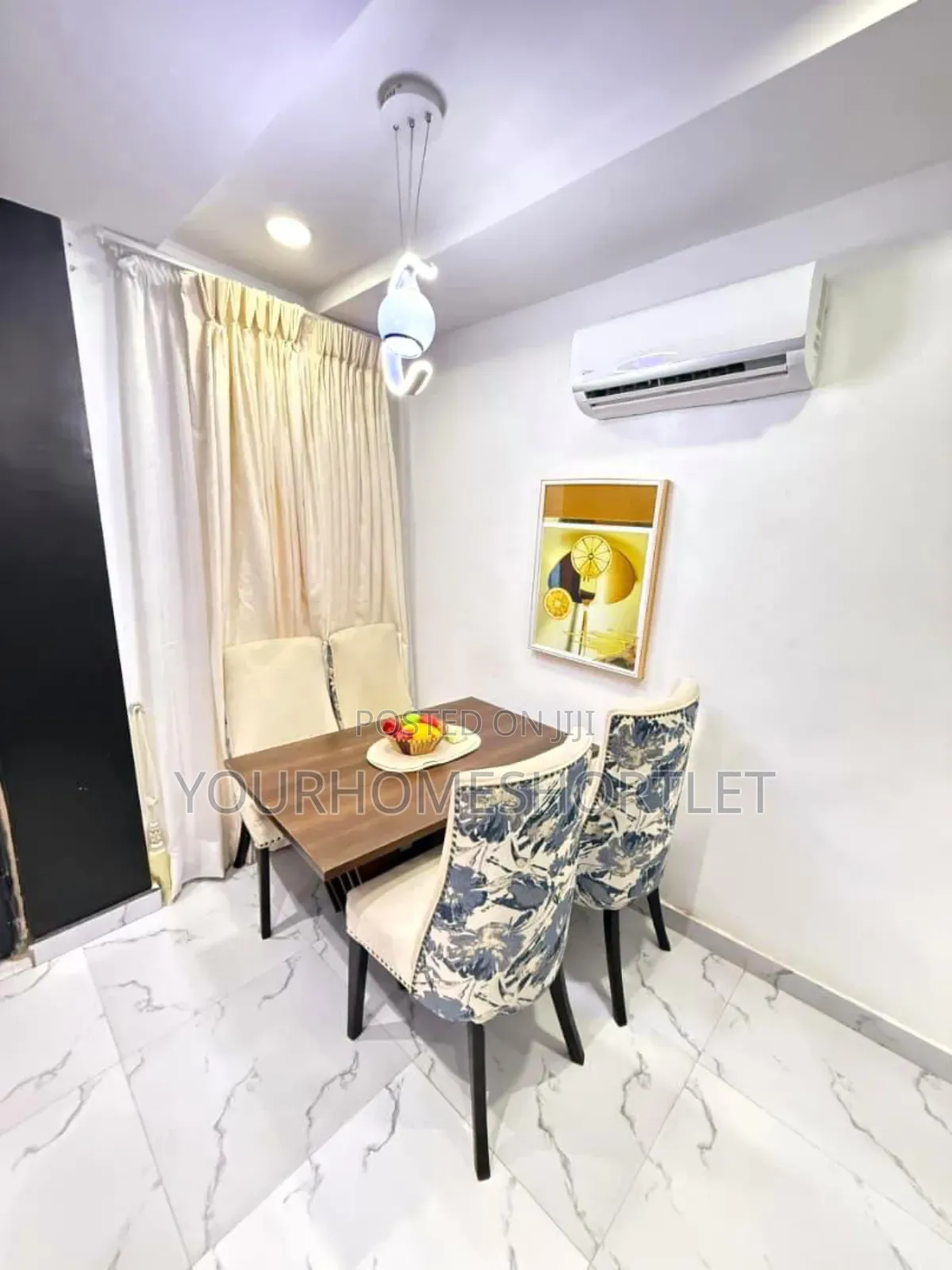 Luxury 2 Bedroom With Ps5 in an Estate in Allen Avenue