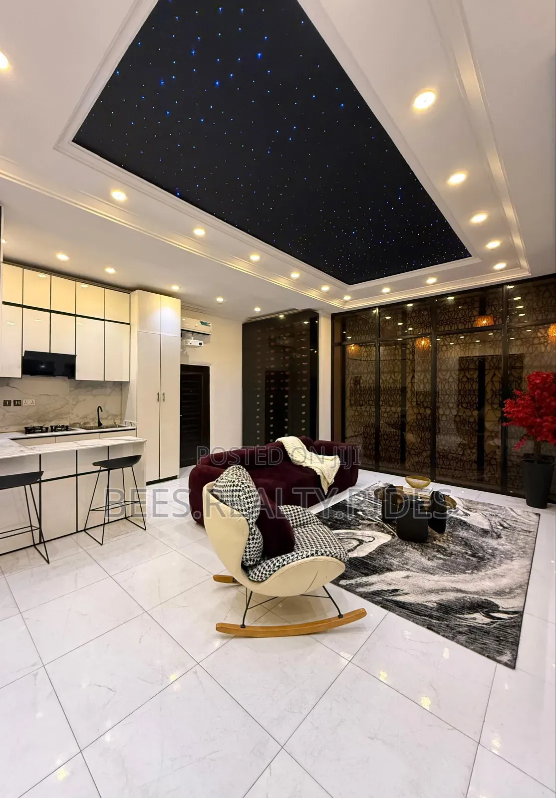 Luxury 1 Bedroom Apartment With a Cinema, Bathtub and a Private Cinema in Chevron