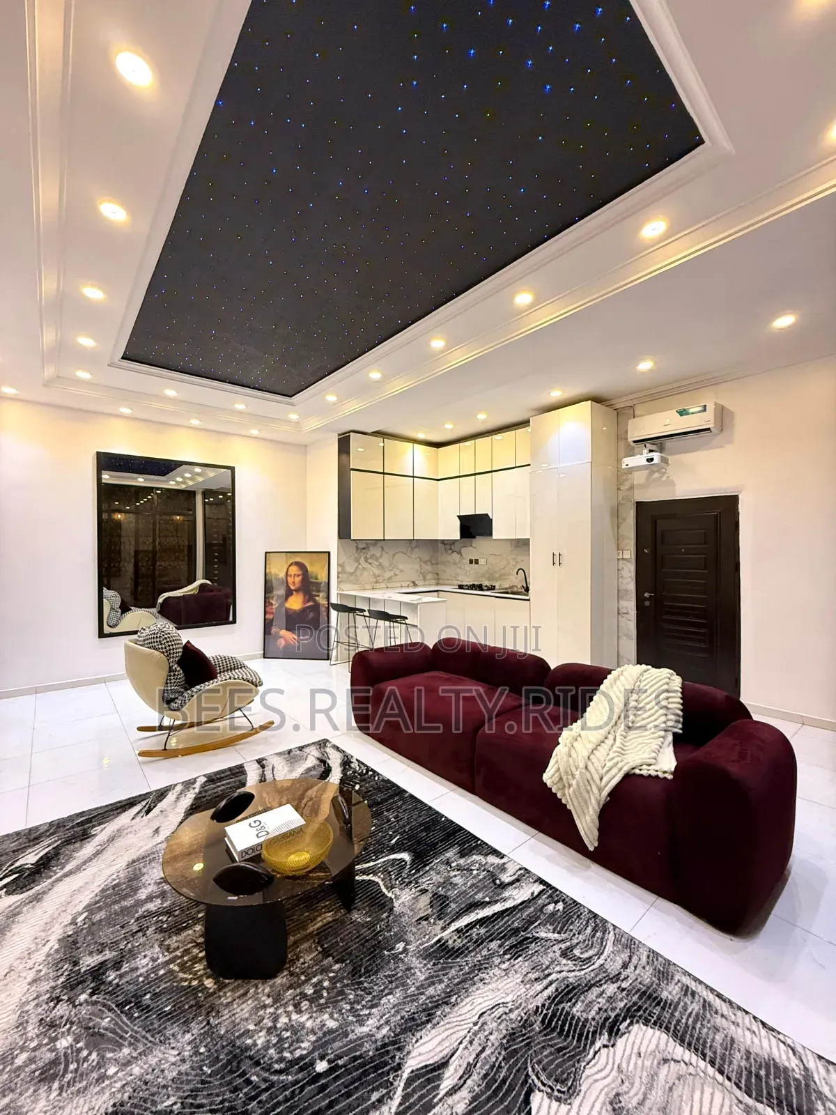 Luxury 1 Bedroom Apartment With a Cinema, Bathtub and a Private Cinema in Chevron