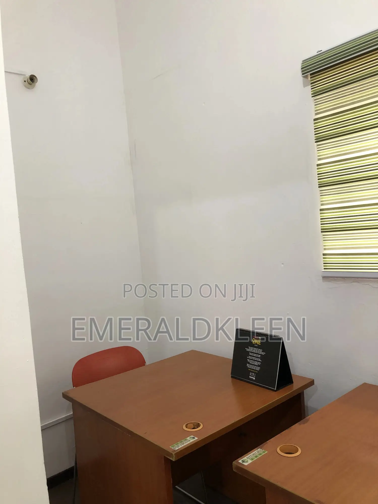 Workstation for Short Lease in Allen Avenue