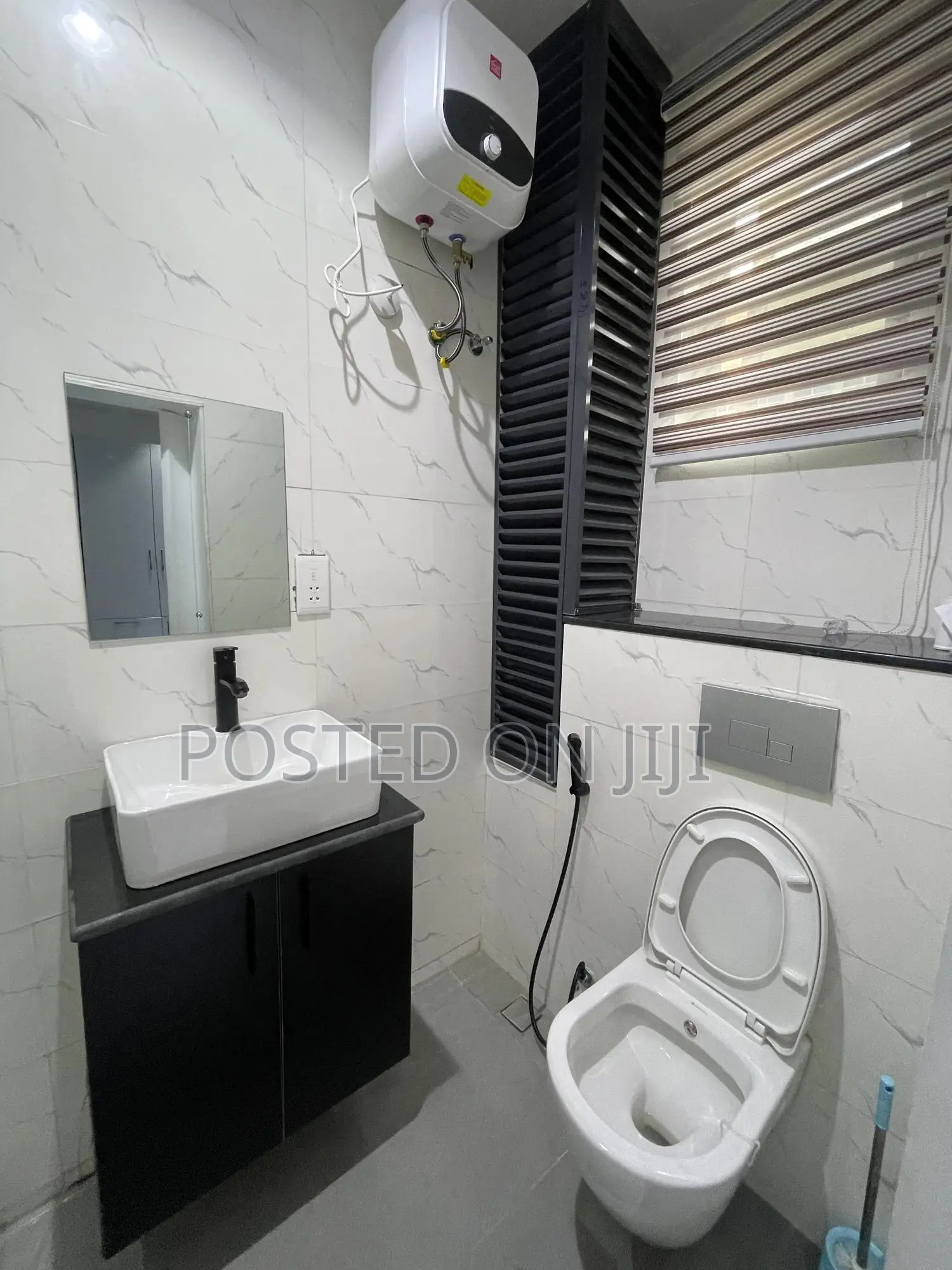 Hot 1 Bed With Ps5 | Massage Chair in Ikoyi in Ikoyi S.W