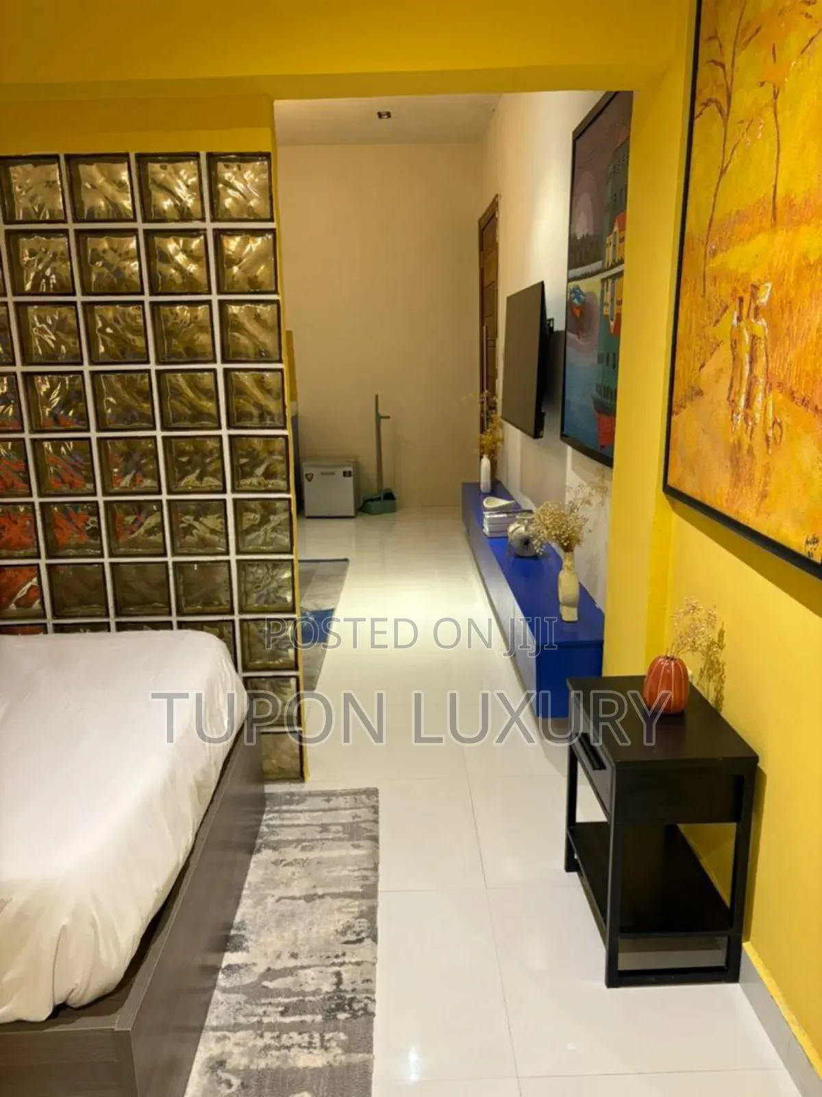 Luxe Studio Apartment With Pool, Gym and Rooftop Sea View in Victoria Island