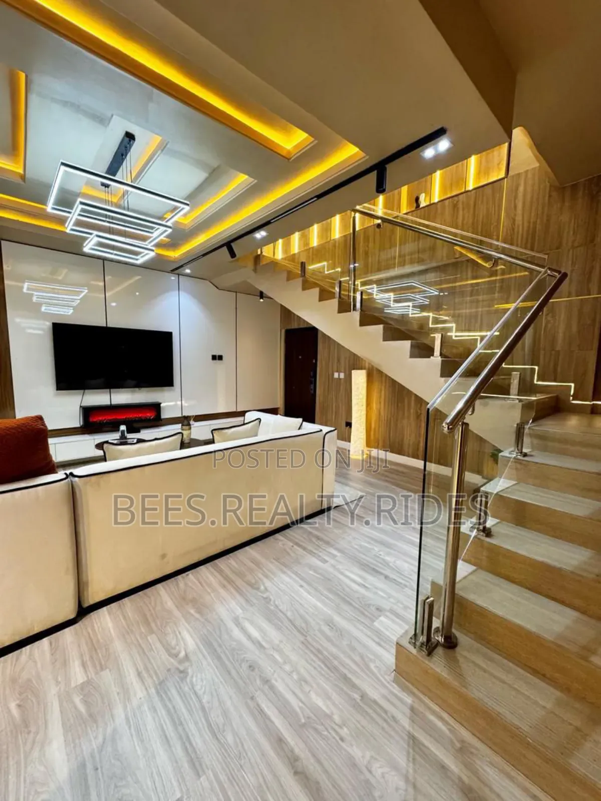 Waterfront 4 Bedroom Duplex With a Ps5, Snooker a Bathtub in Ikoyi