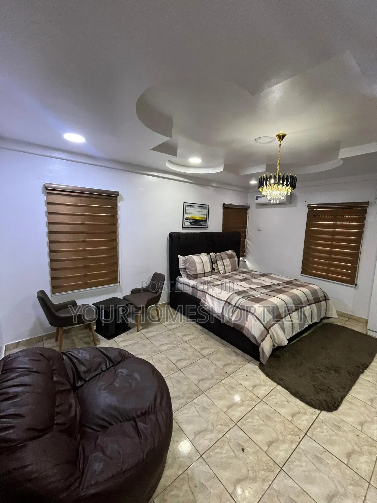 Spacious Luxury Studio Apartment for Weekly/ Monthly in Adeniyi Jones