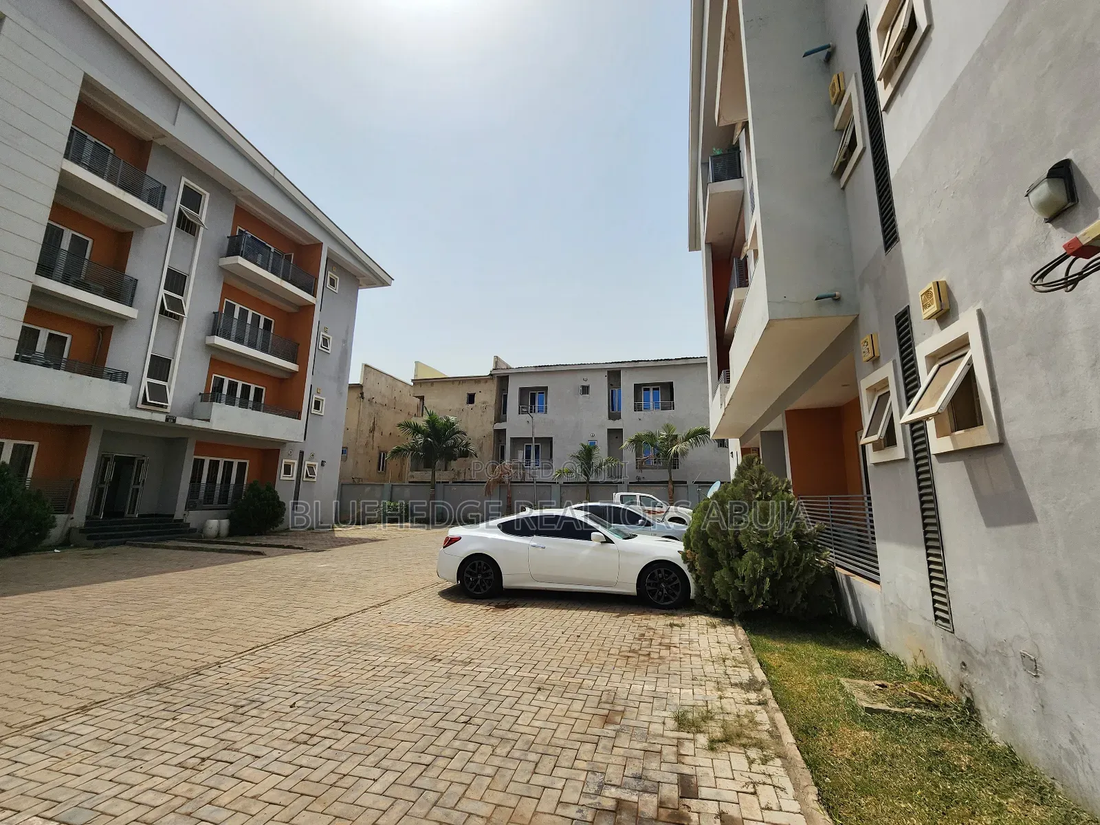 Fully Furnished and Serviced Luxury One Bedroom Apartment in Katampe (Main)