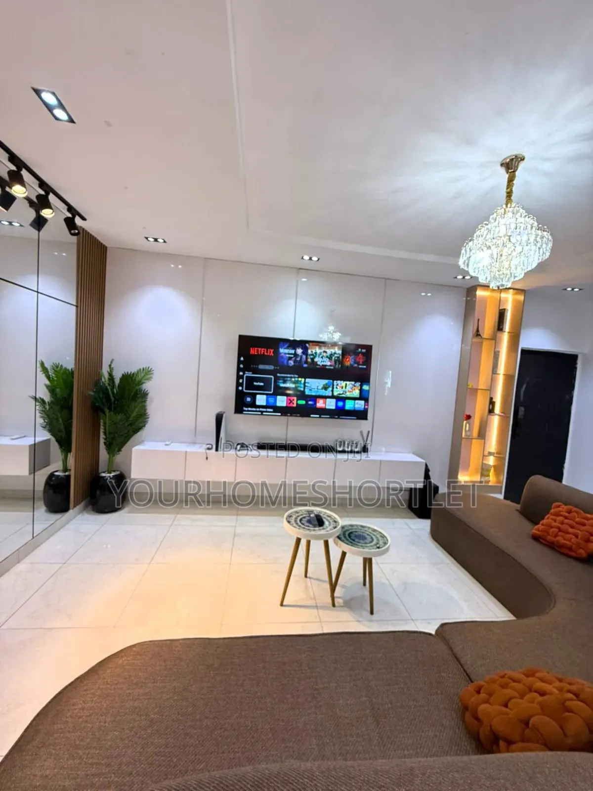 Luxury 2 Bedroom With Ps5 in Awolowo Way