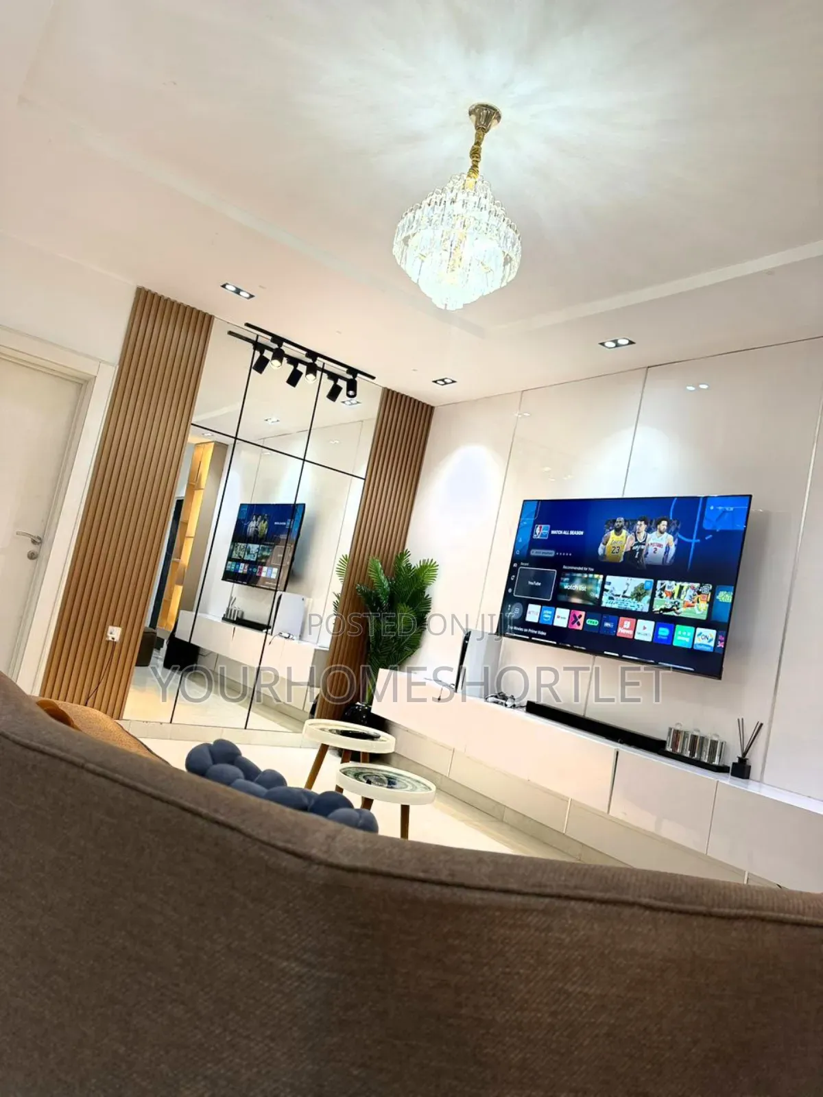 Luxury 2 Bedroom With Ps5 in Awolowo Way