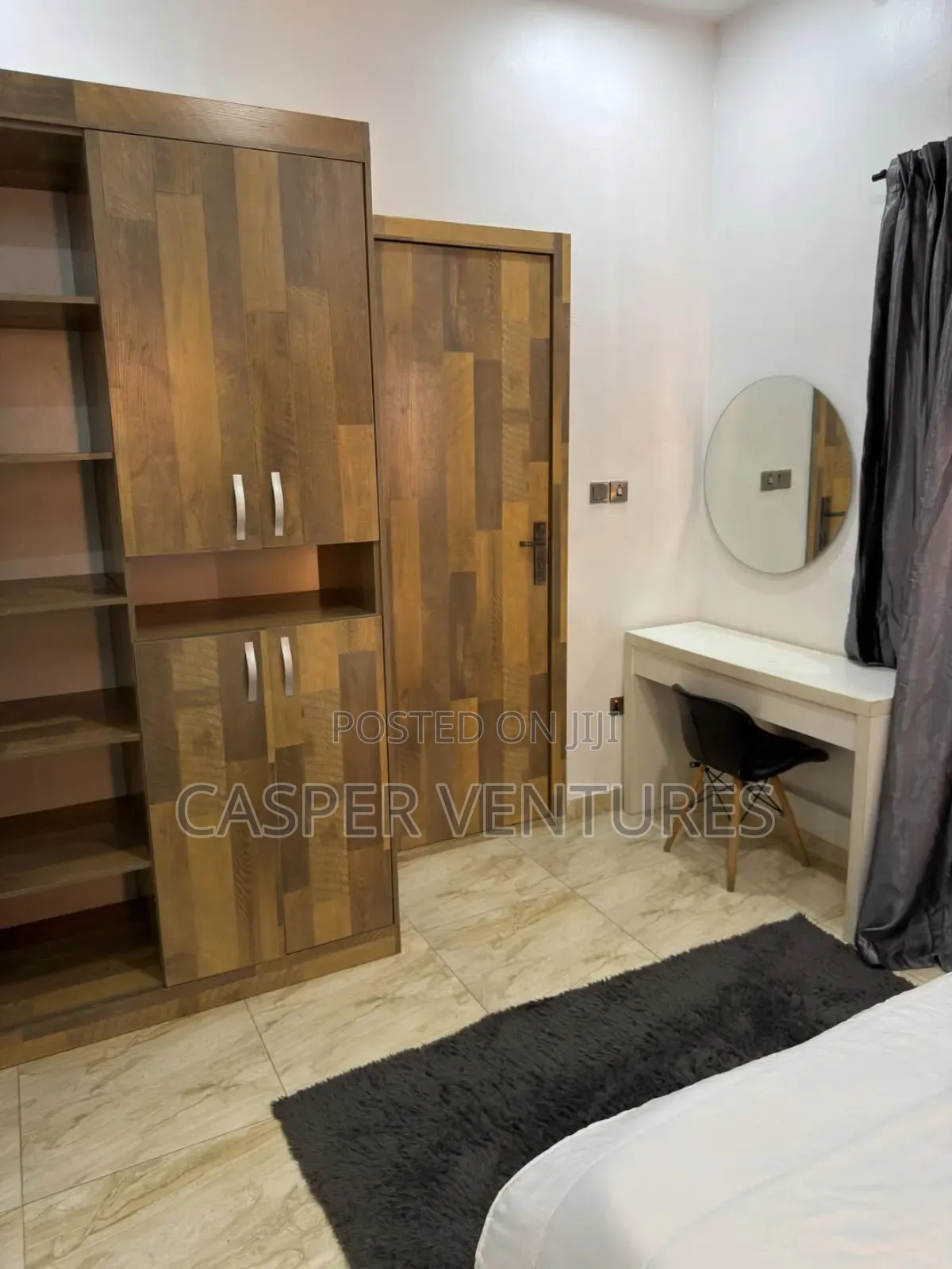 Sparking Cozy Monthly Apartment in Chevron