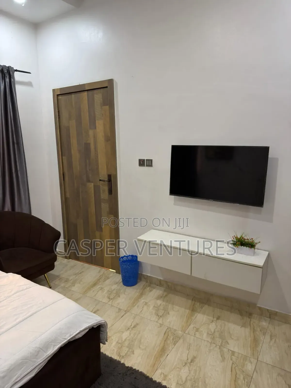 Sparking Cozy Monthly Apartment in Chevron