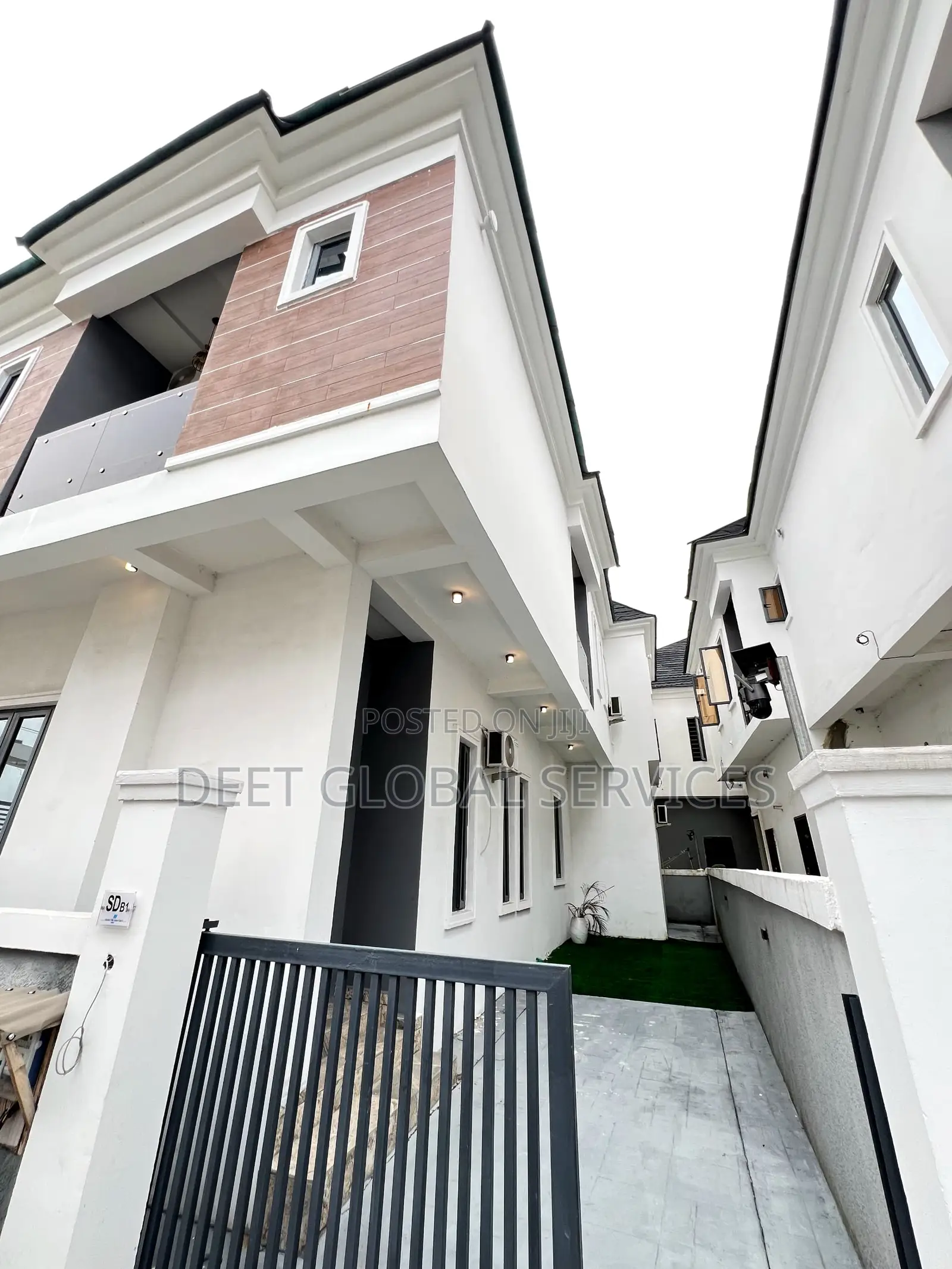 5bedroom Duplex Shortlet Apartment VGC in VGC / Ajah