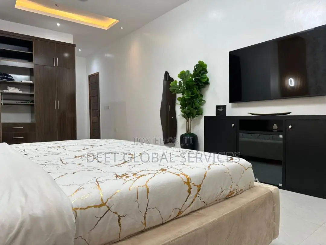 3bedroom Shortlet Apartment Gra Ikeja in Ikeja GRA
