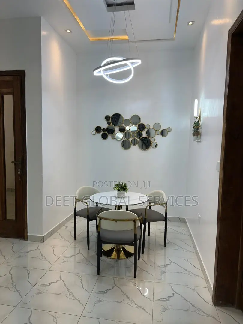 3bedroom Shortlet Apartment Gra Ikeja in Ikeja GRA