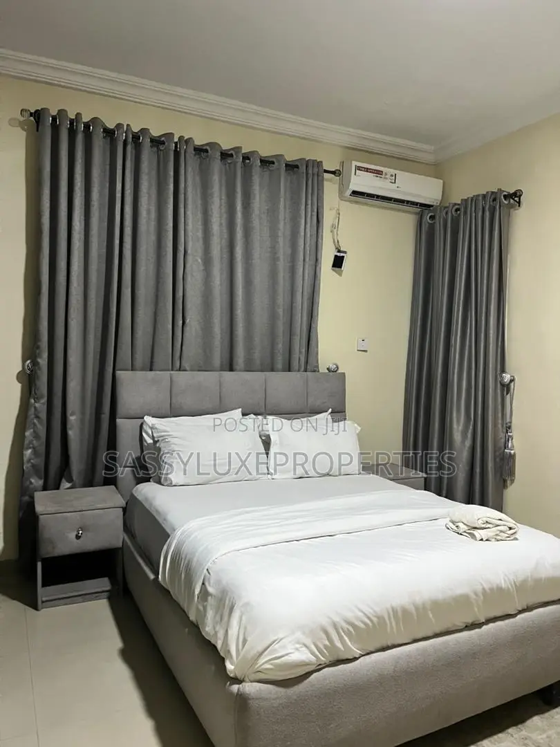 Beach View 2bedroom Apartment With Pool,Snooker in Ikate