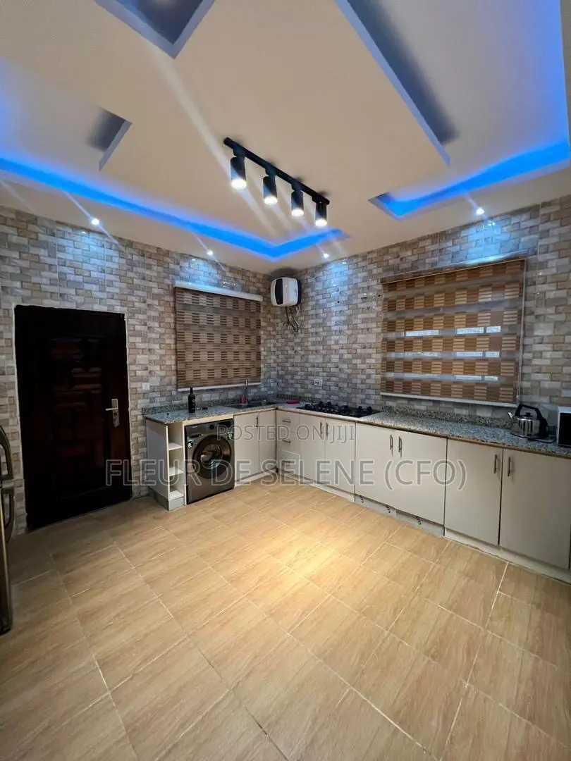 Service Apartment  in Mabushi