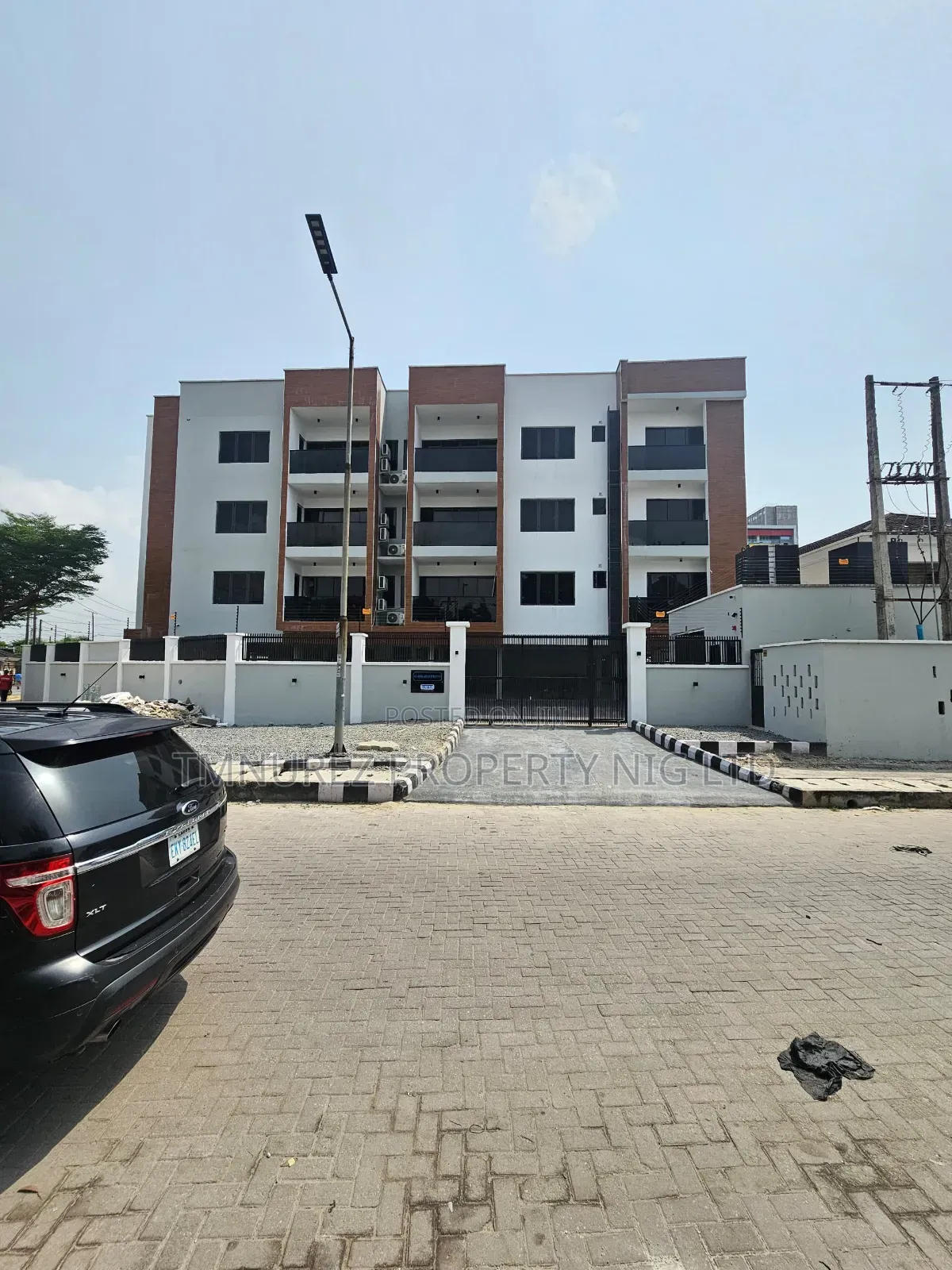 3bdrm Apartment in Lekki Phase1 for sale in Lekki Phase 1