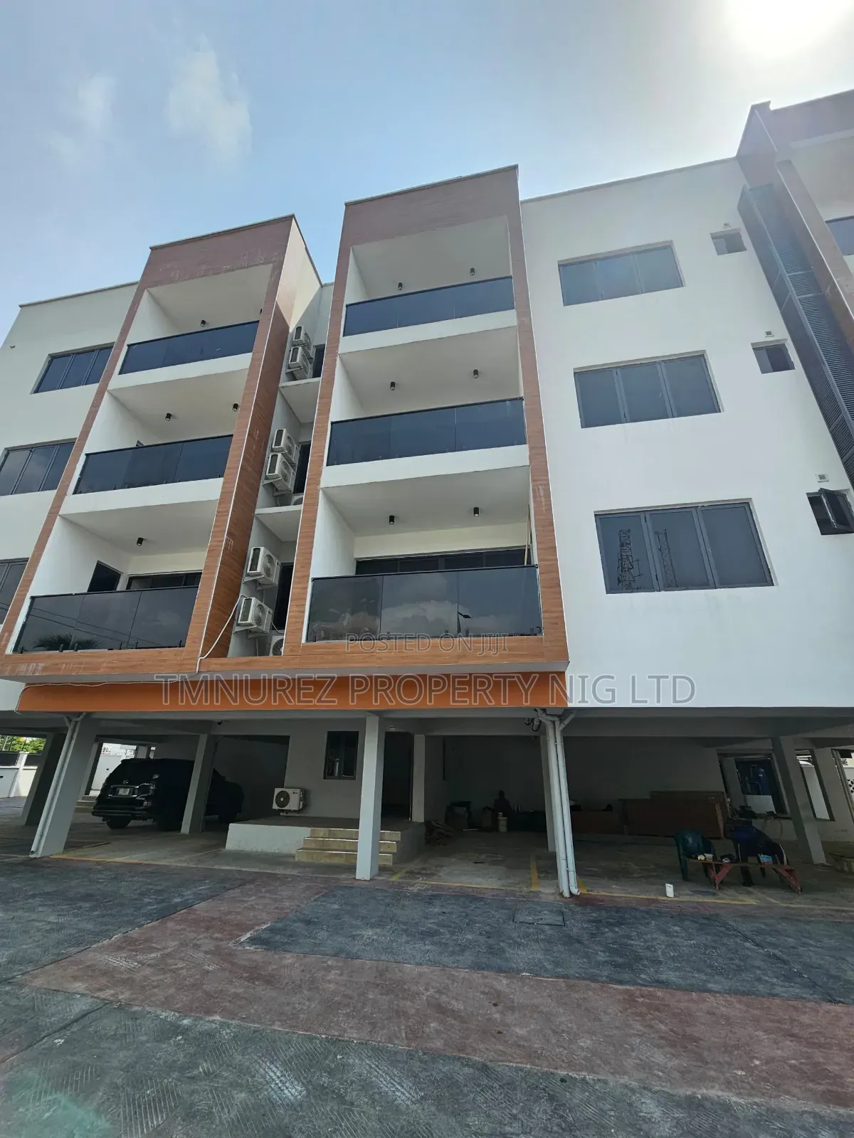 3bdrm Apartment in Lekki Phase1 for sale in Lekki Phase 1