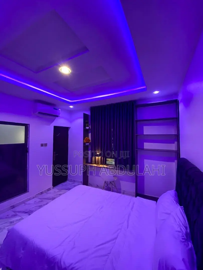 1 Bedroom Yaba in Adekunle