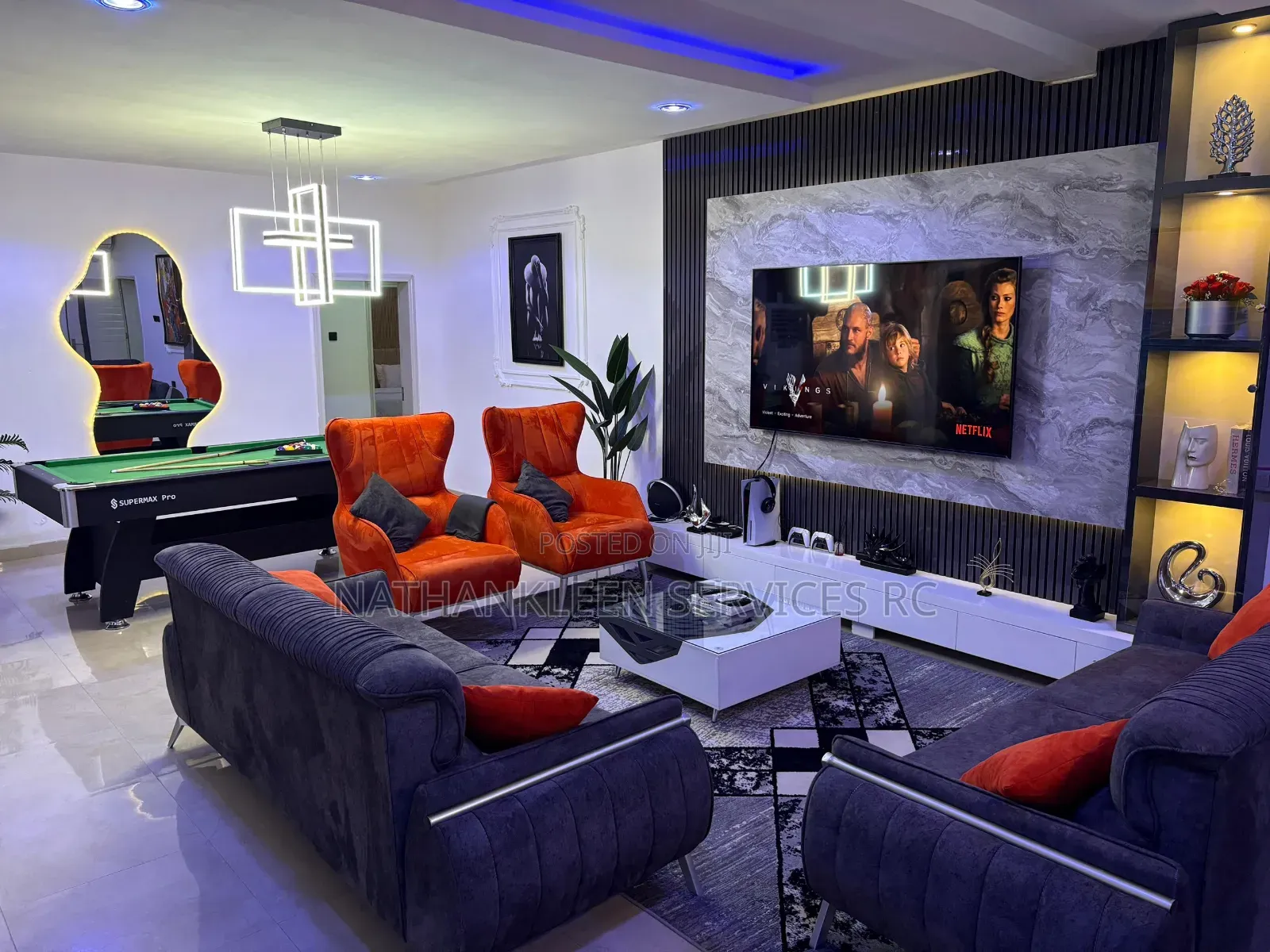 Cozy Three (3) Bedroom Luxury Fully Serviced Apartment in Abuja in Jahi