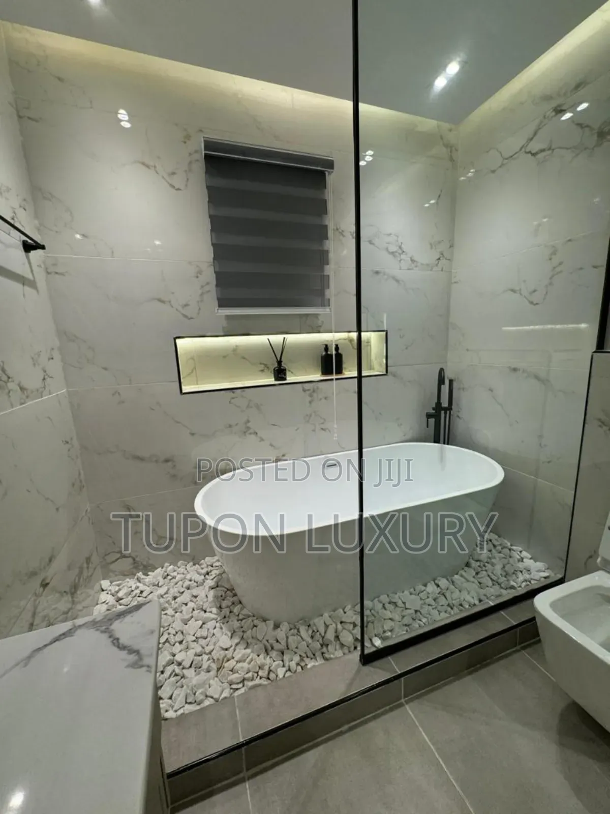 2/3 Bedroom Terrace With Pool, Gym, Dinning Table Bath Tub in Ikate