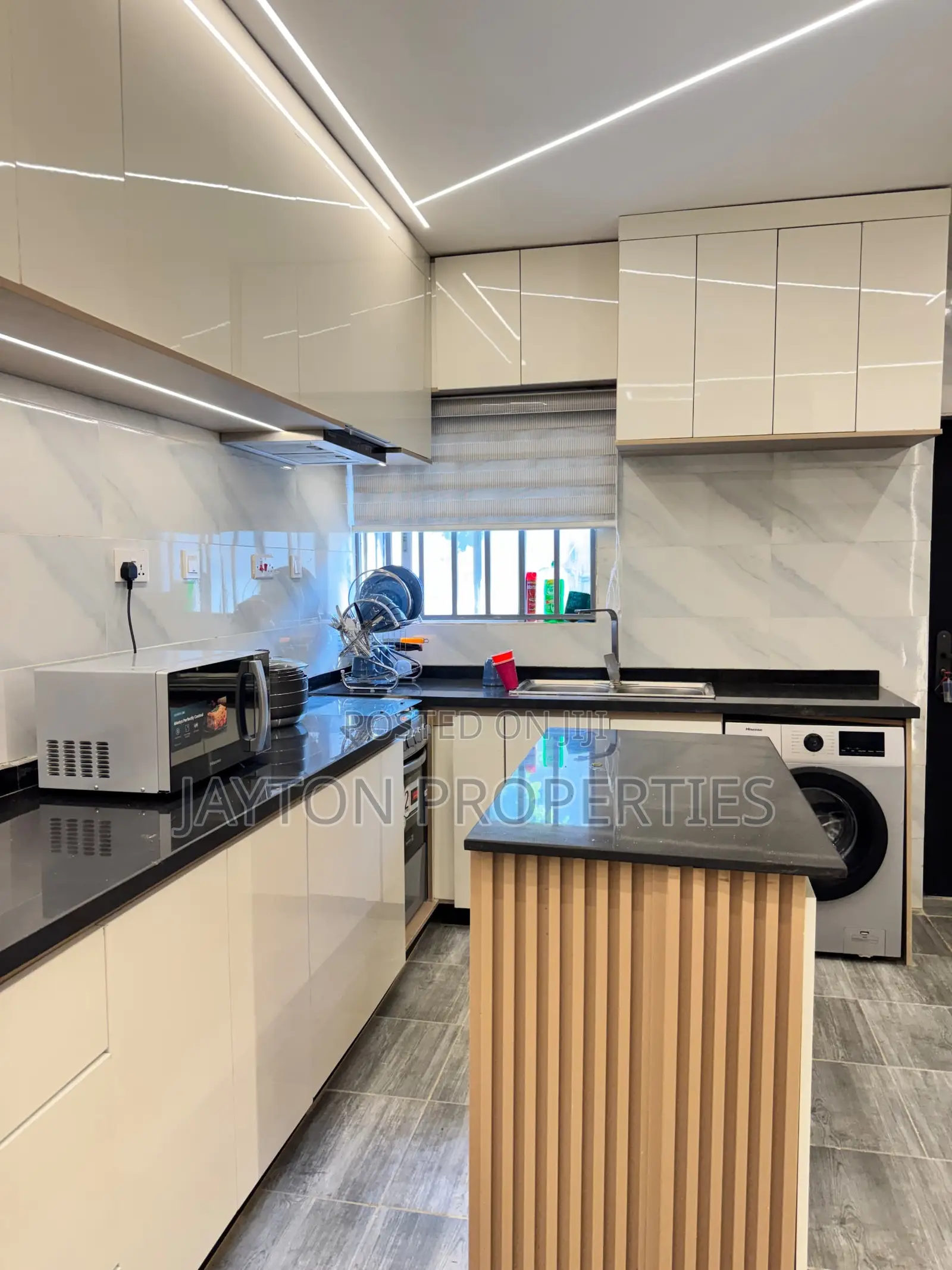 6 Units of 2/3 Bedrooms in Wuse 2
