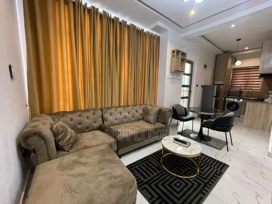 1bedroom Luxury Apartment in Ologolo