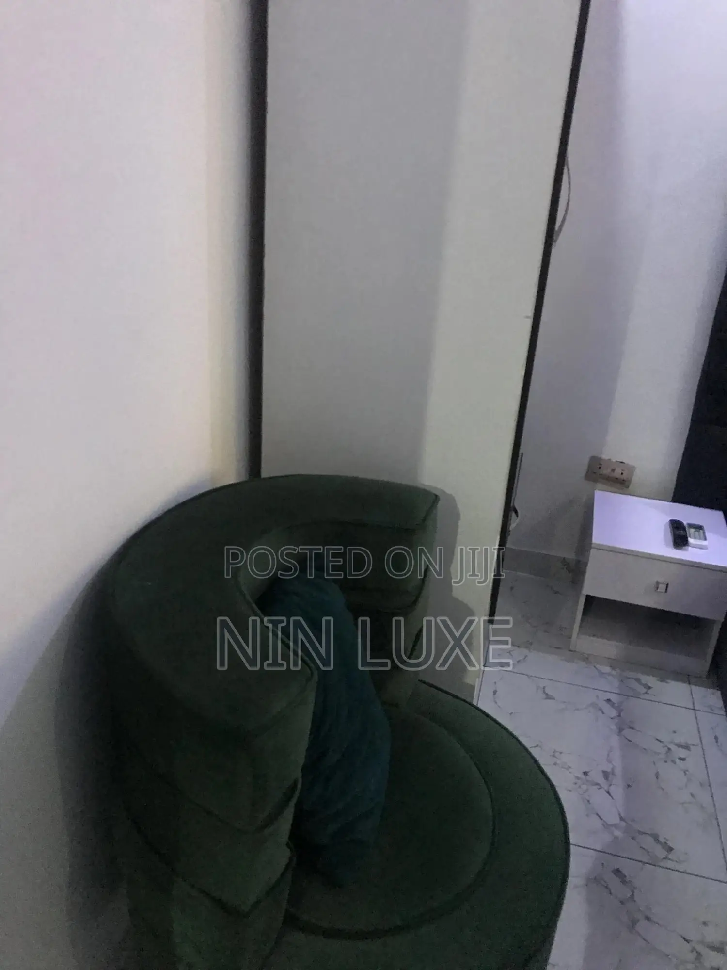 A Room in a Shared 3bedroom Fully Furnished Apartment in Lekki Phase 2