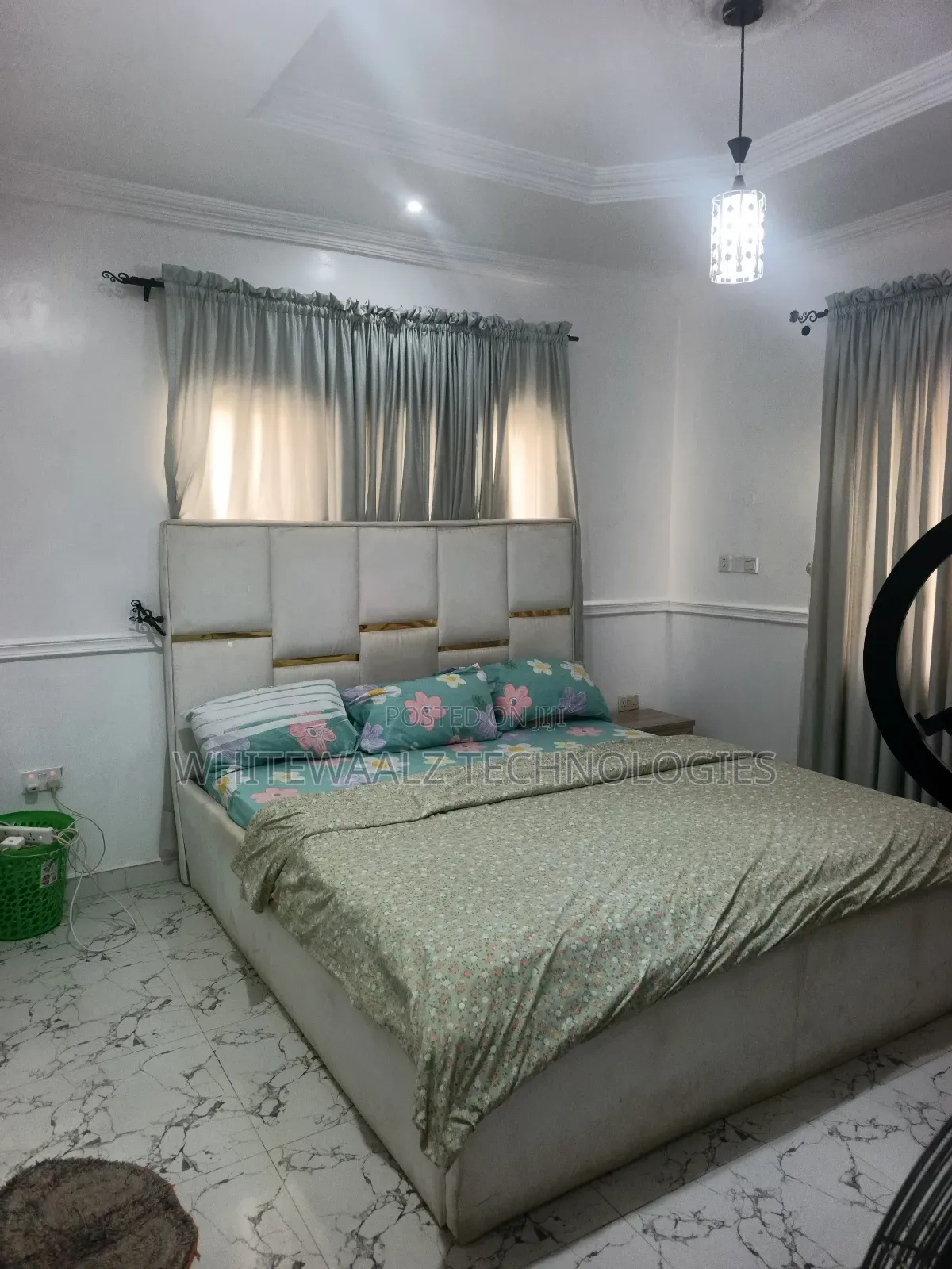 2 Bedroom Serviced Apartment For Shortlet Built For Parties in Phase 2 / Jikwoyi