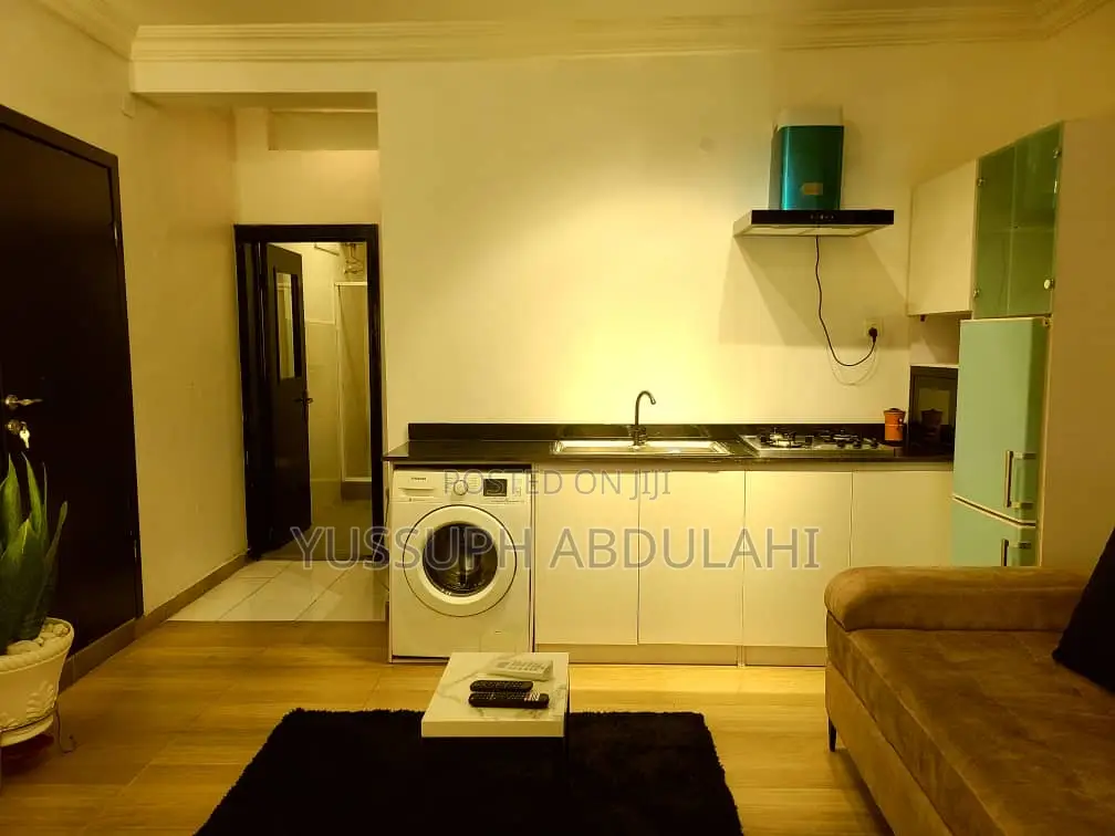 1 Bedroom Gra Ikeja in Ikeja GRA