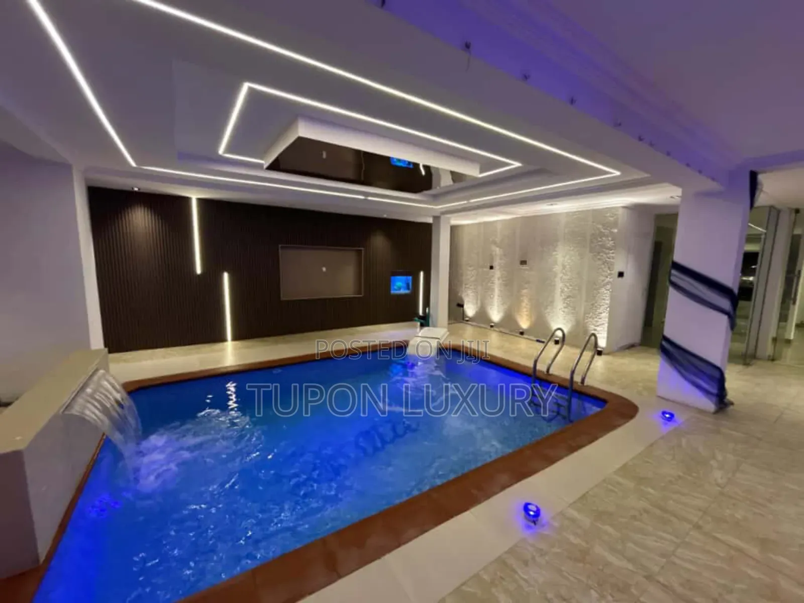 Tastefully Furnished Studio With Pool and Gym in Lekki Phase 1