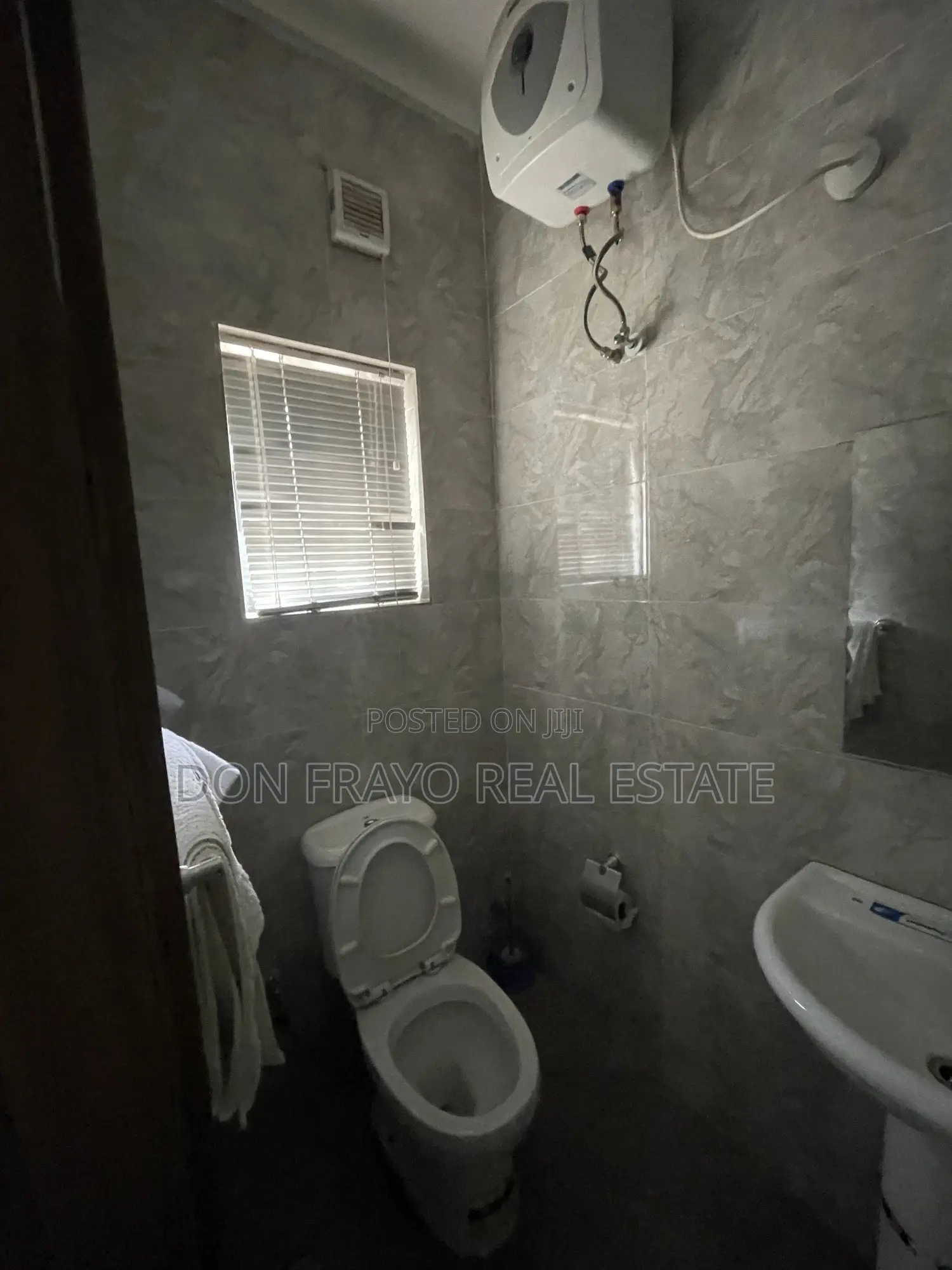 Room and Palour Service Apartment at Main Jericho Ibadan in Jericho