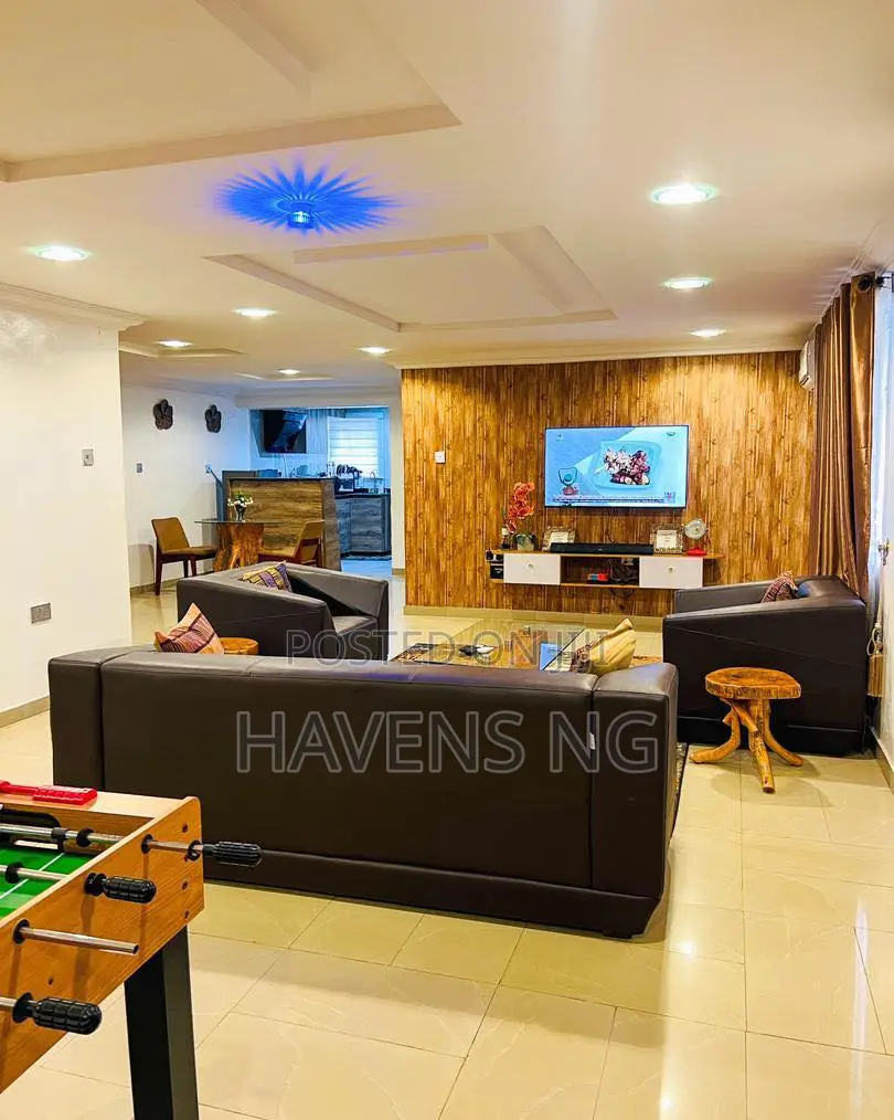 3-Bedroom Shortlet Apartment in Rind Road
