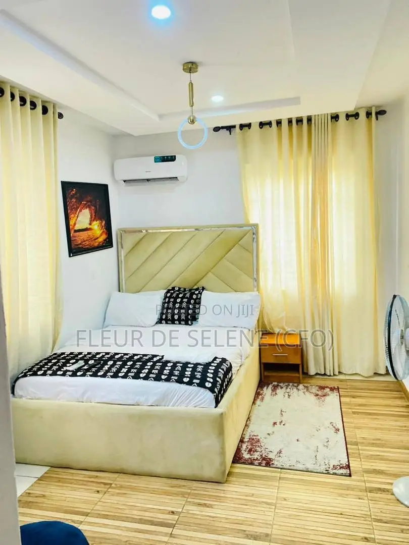Luxurious 4 Bedroom Duplex in Sangotedo