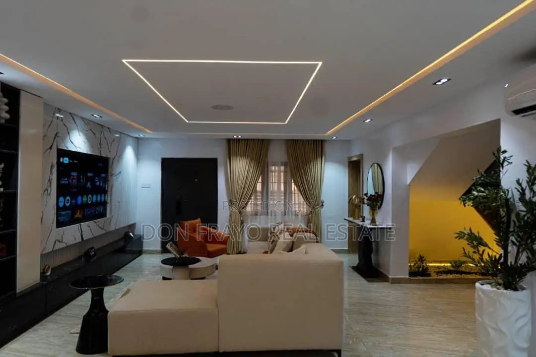 3 Bedroom Service Apartment With Cinema at Main Ikolaba Ibadan in Bodija