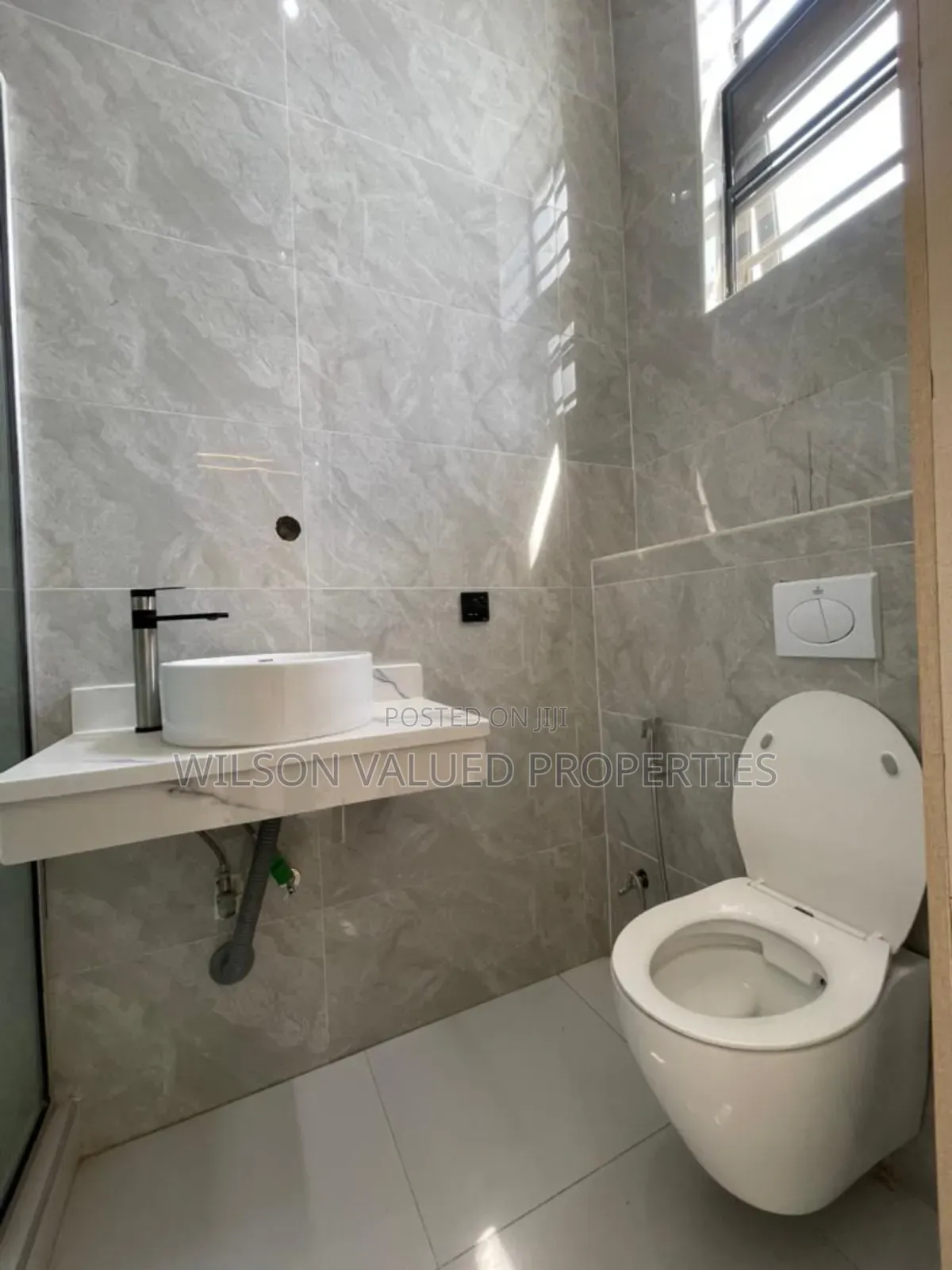 5bdrm Mansion in Wilson Valued, Chevron for sale in Chevron