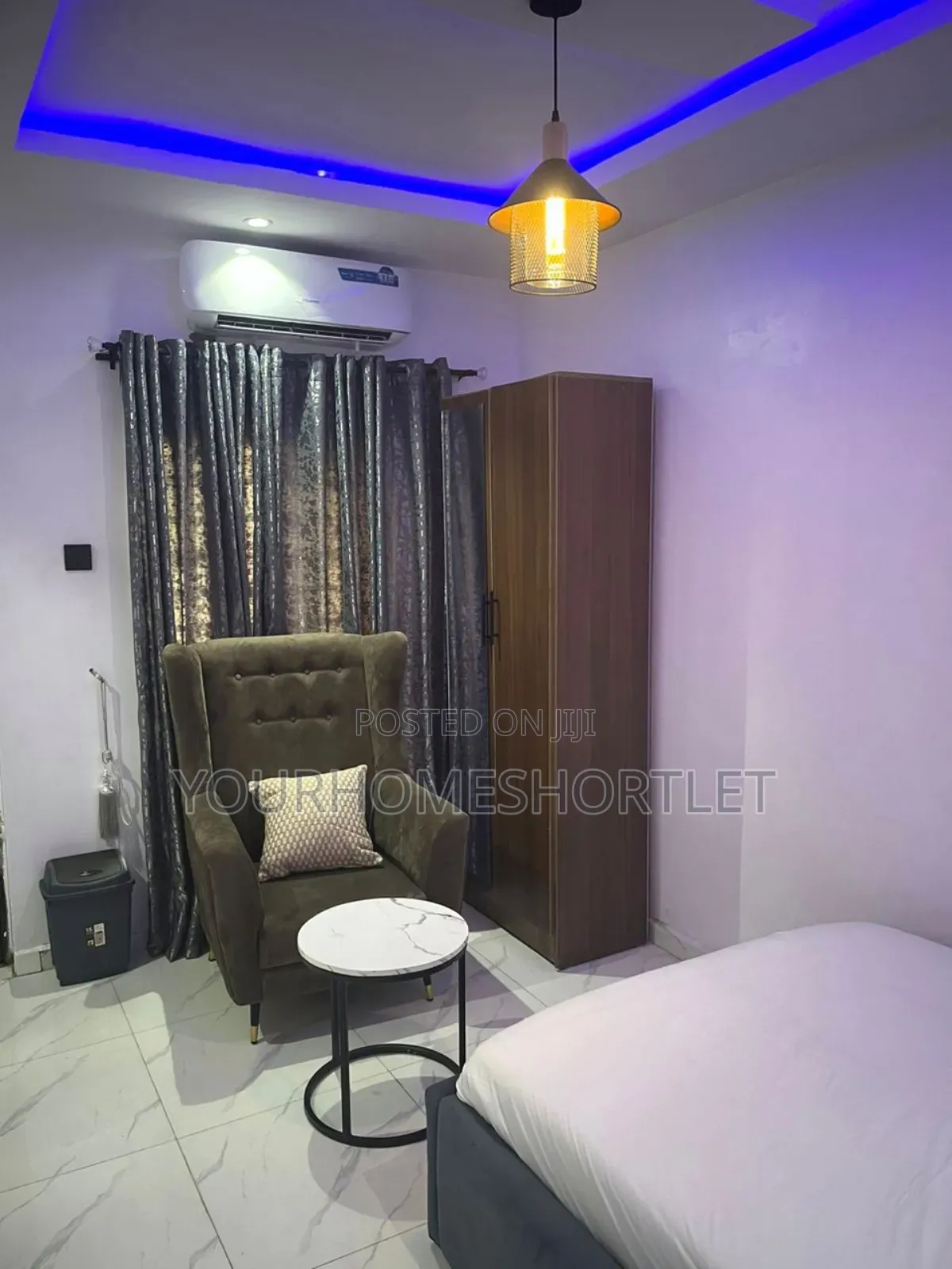 Luxury Studio Apartment in Bode Thomas