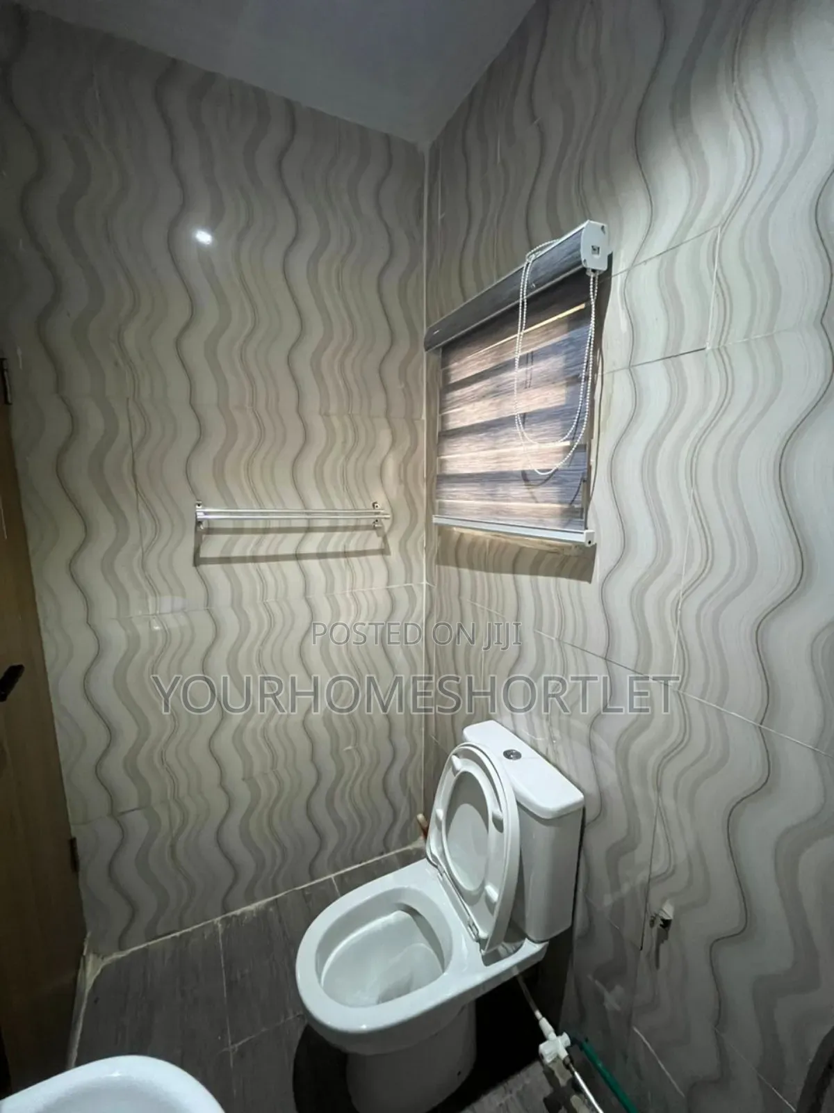 Luxury Studio Apartment in Bode Thomas