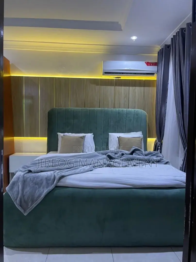 Fully Furnished 3bedroom Duplex in Lekki in Osapa london