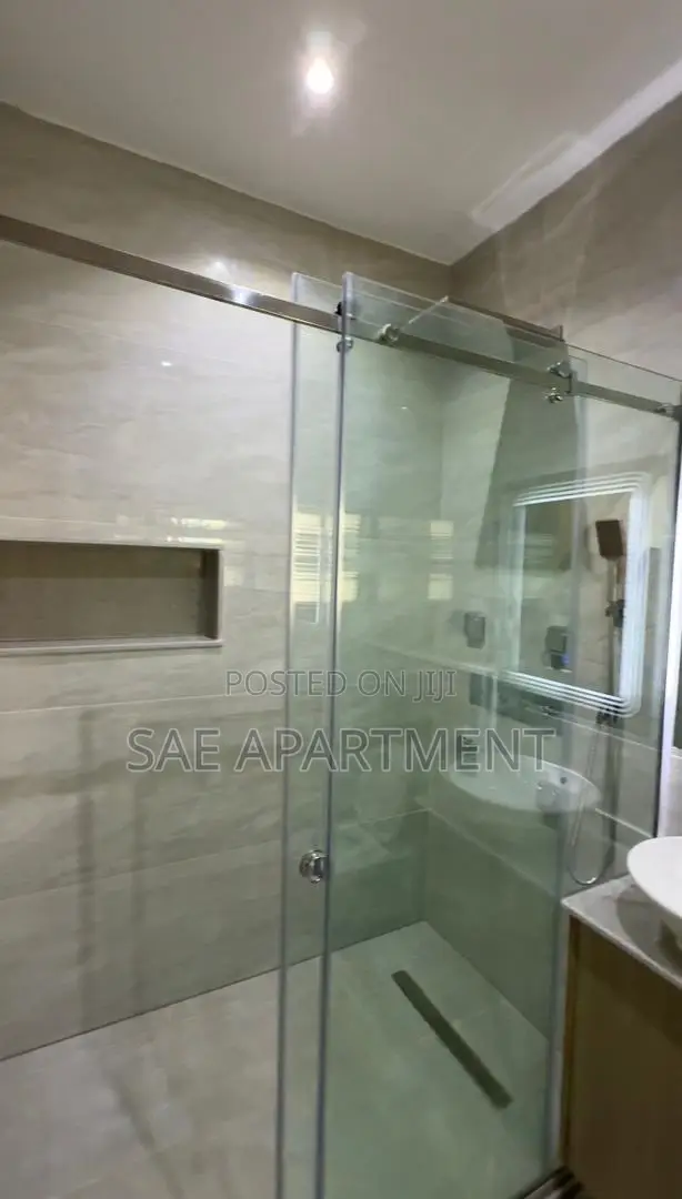 Five Bedroom Apartment, Jahi Abuja in Jahi